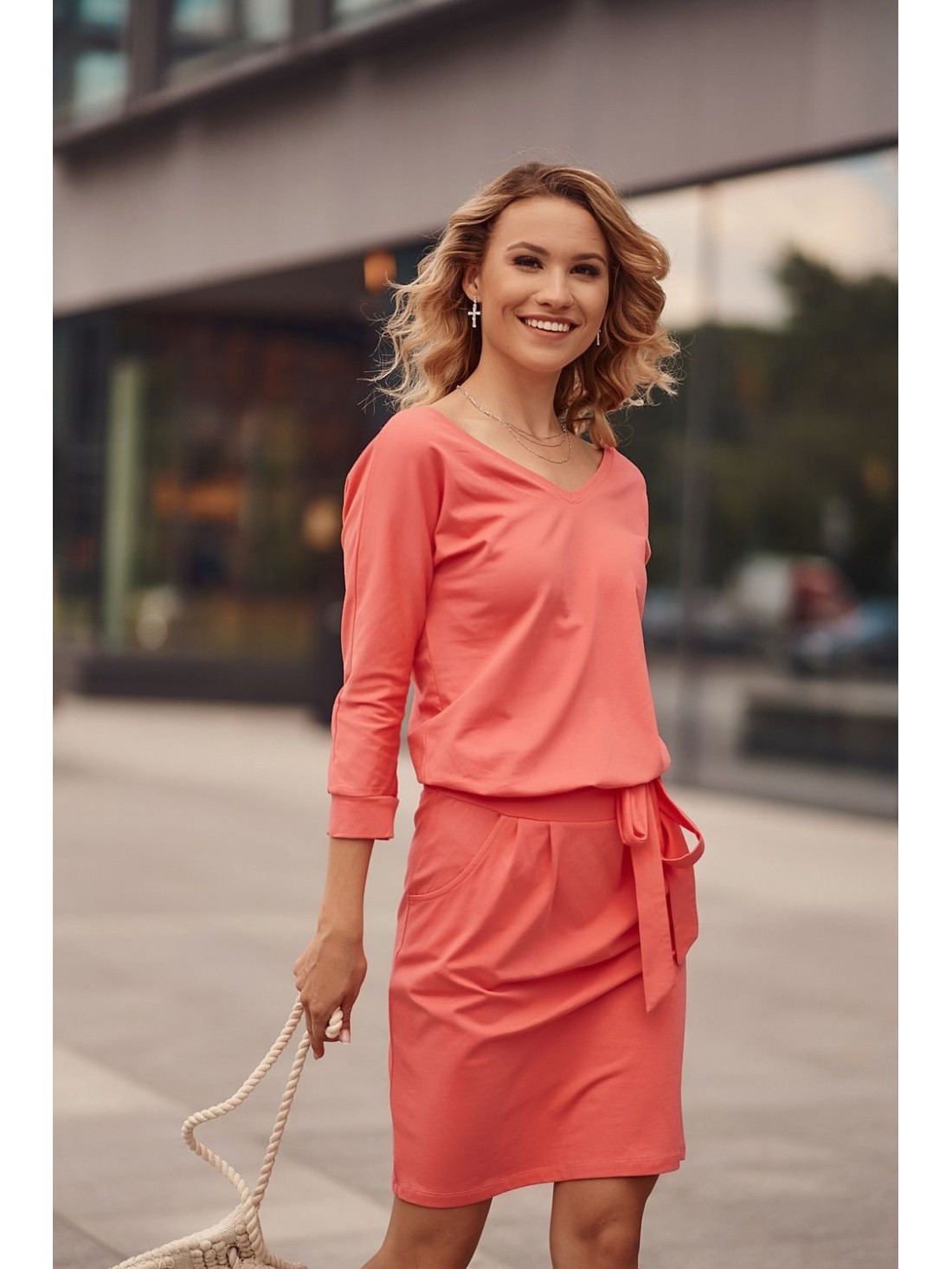 Korallenrotes Kleid, an der Taille gebunden 9729 – Online-Shop – Boutique